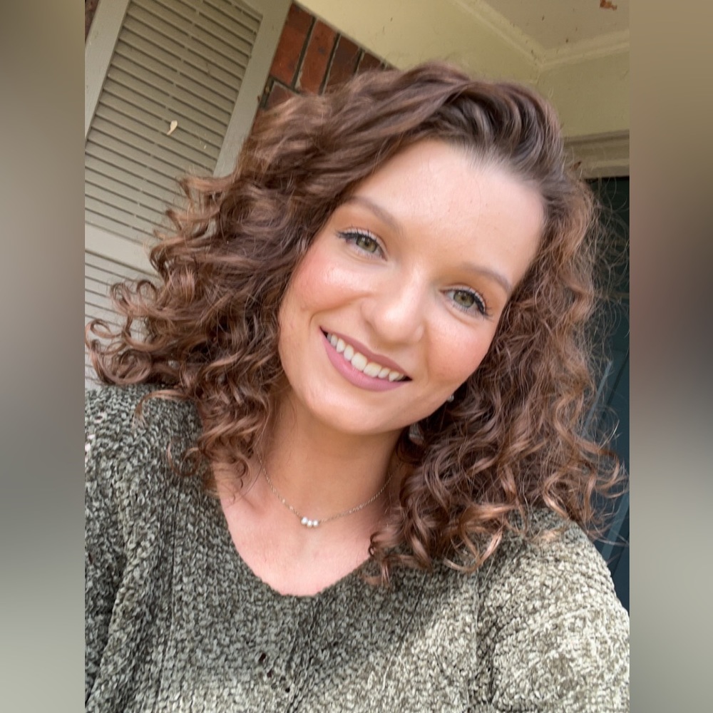 Meet your Posher, Makayla